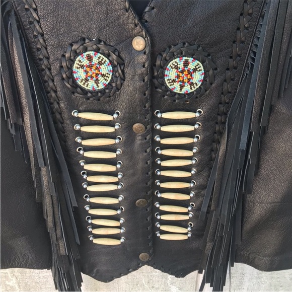 Like New! Fringed leather vest! - Picture 6 of 16